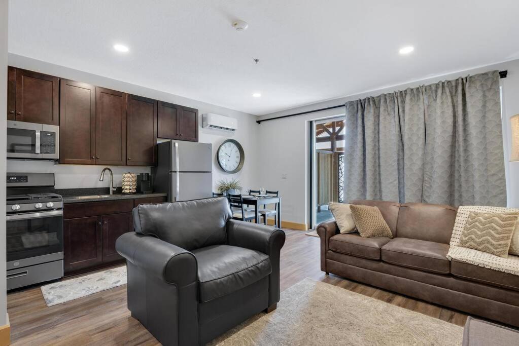 Maple Suite - Main Street Lodge In ברלין מראה חיצוני תמונה