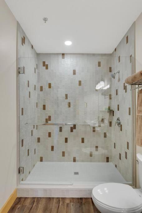 Maple Suite - Main Street Lodge In ברלין מראה חיצוני תמונה